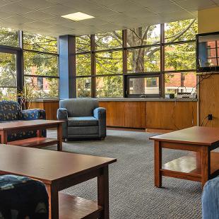 Common area in Kollen Hall