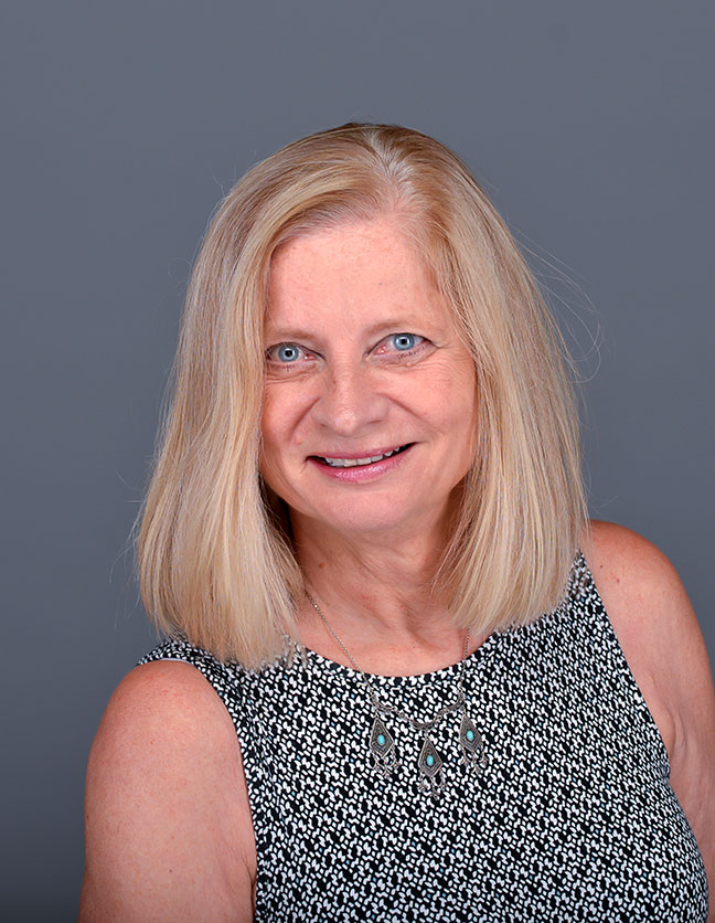 Profile photo of Dr. Daina Robins